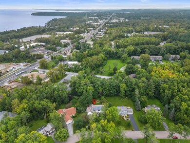 390 Olde Orchard Ln, Shelburne, VT 05482 - photo 6
