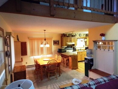 426 Parkwood Dr, Lake Ariel, PA 18436 - photo 7