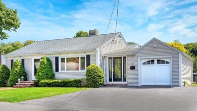 7 Akeson Rd, Woburn, MA 01801 - photo 2