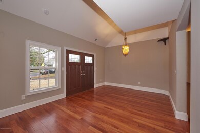 Comanche Living Dining