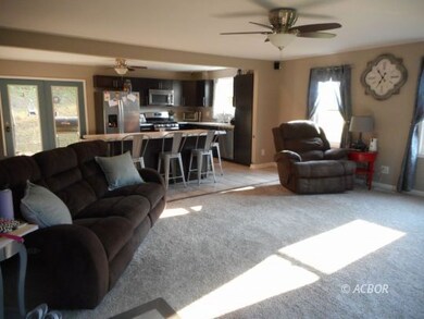 70 Toledo St, Glouster, OH 45732 - photo 4