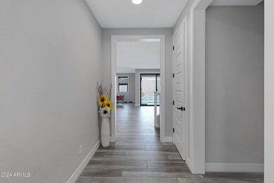 9810 E Resistance Ave-6
