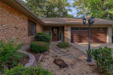 120 Spring Creek Dr, Pineville, LA 71360 - photo 2