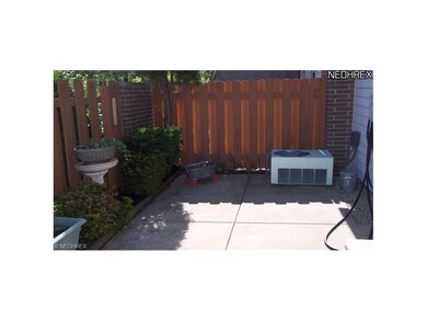 LARGE FRONT PRIVATE PATIO!