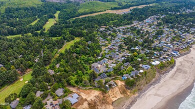 7375 Neptune Ave, Lincoln Beach, OR 97388 - photo 4