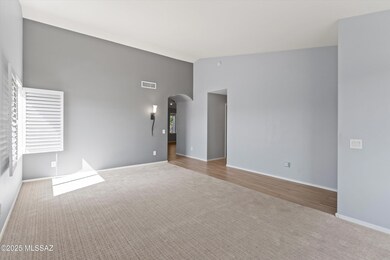 08-Living Area