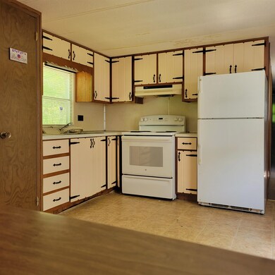 862 Mayhew Turnpike unit 19, Bristol, NH 03222 - photo 5