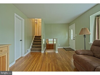 15 Tekening Way, Trenton, NJ 08690 - photo 4