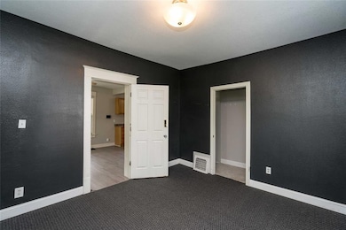 2124 E 23rd St, Des Moines, IA 50317 - photo 7