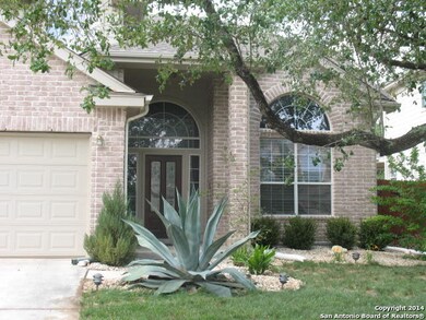 10535 Shire Country, San Antonio, TX 78254 - photo 3
