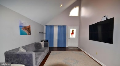 304 Victoria Dr, Montgomeryville, PA 18936 - photo 3