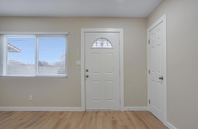 2201 William St SE, Albuquerque, NM 87102 - photo 4