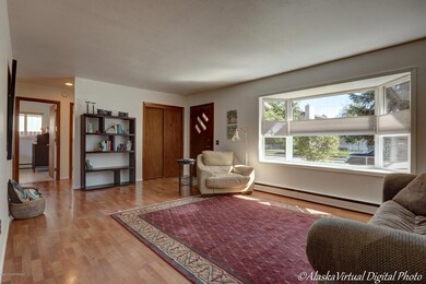 Living room 2