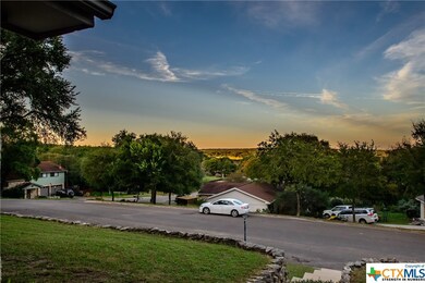 417 Oak Ridge Dr, San Marcos, TX 78666 - photo 6