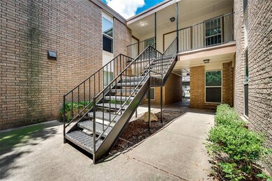 3824 Cibolo Dr unit 122B, Fort Worth, TX 76133 - photo 3