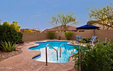 Sparkling HEATED Pool