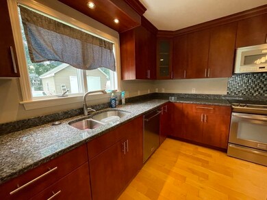 33 Mague Ave, West Newton, MA 02465 - photo 7