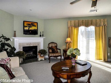 1 Gray Coach W unit 123, Cranston, RI 02921 - photo 3