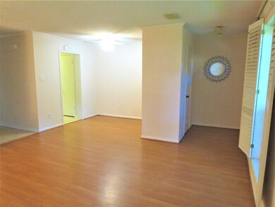 1385 Country Place Dr, Houston, TX 77079 - photo 5