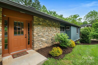 14 Deanwood Cir, Asheville, NC 28803 - photo 7