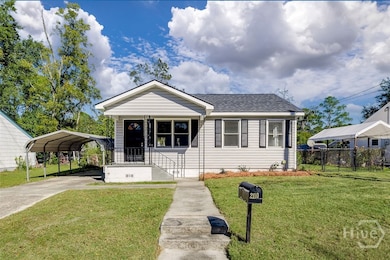 2110 E 56th St, Savannah, GA 31404 - photo 3