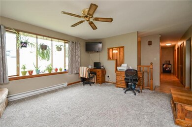 2769 Rising Hill Dr, Stroudsburg, PA 18360 - photo 3