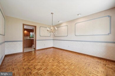 614 Foxfields Rd, Bryn Mawr, PA 19010 - photo 6