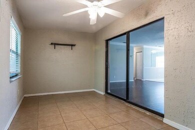 9275 Edgemont Ln, Boca Raton, FL 33434 - photo 3