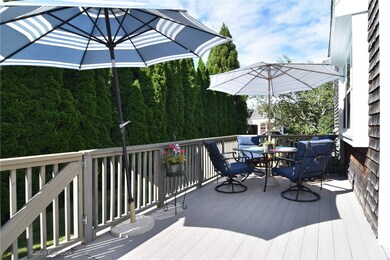 25 Clayton St, Middletown, RI 02842 - photo 4