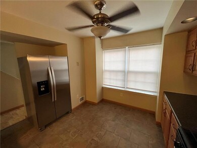 121 Franklin Ct, Bethlehem, PA 18020 - photo 6