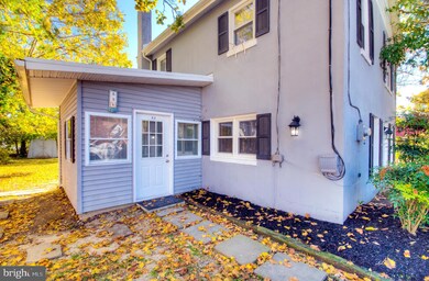 53 N Myrtle St, Vineland, NJ 08360 - photo 2