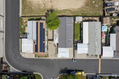 14035 Rosedale Hwy unit 137, Bakersfield, CA 93314 - photo 2