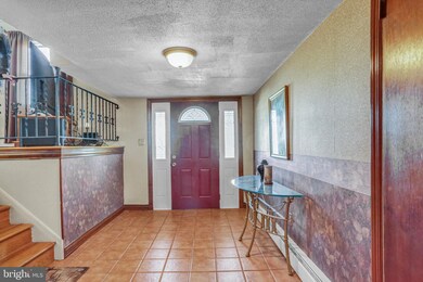 301 Shakespeare Dr, Reading, PA 19608 - photo 5