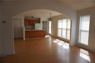 548 N Center St, Statesville, NC 28677 - photo 3