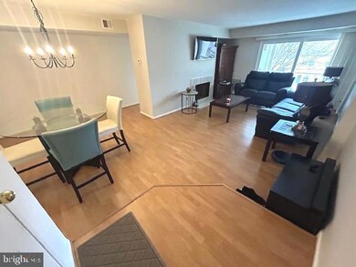 41 Pickering Ct unit 101, Germantown, MD 20874 - photo 4