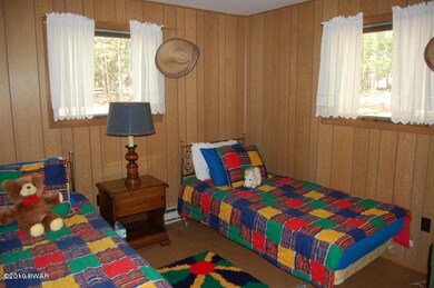 100 Hillcrest Dr, Lords Valley, PA 18428 - photo 6