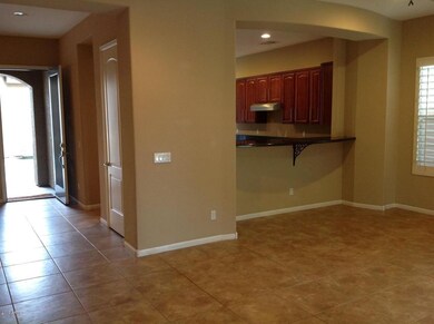 20141222135236041032000000-o