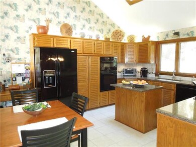 13106 W 69th St, Shawnee, KS 66216 - photo 5