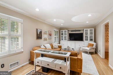 1460 Valley View Rd, Atlanta, GA 30338 - photo 5