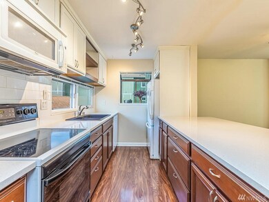 22236 24th Ave S unit P-111, Des Moines, WA 98198 - photo 5