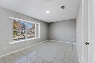 11002 Crenchrus Ct, Houston, TX 77086 - photo 6
