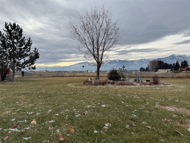 713 Saras Place, Corvallis, MT 59828 - photo 7