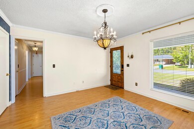 605 Gib Dr, Manning, SC 29102 - photo 5