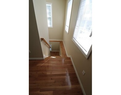607 E 8th St unit 1, Boston, MA 02127 - photo 5