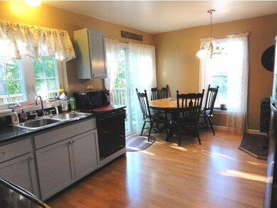 22 Canal St, Allenstown, NH 03275 - photo 5