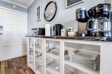 415 E Beach St unit 103, Galveston, TX 77550 - photo 4