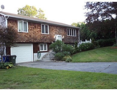 525 Ray St, Fall River, MA 02720 - photo 3