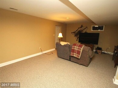 2905 Misty Meadow Ct, Crofton, MD 21114 - photo 3