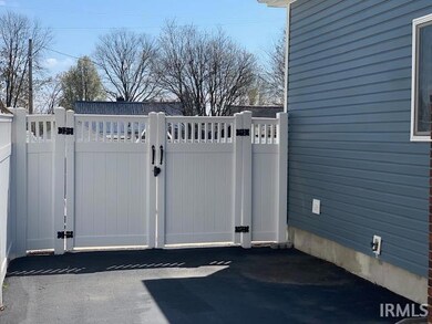 Double gate