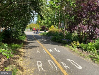 210 Whispering Wind Ct SE, Vienna, VA 22180 - photo 5